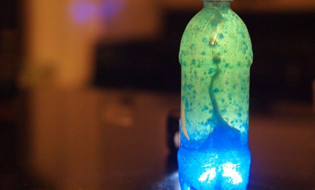 Easy Crafts For Kids Diy Lava Lamp Itsysparks in proportions 1024 X 768