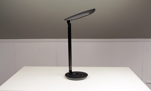 Eufy Lumos E1 Desk Lamp Review Modern Yet Functional Ian Mcilwraith inside measurements 2500 X 1404