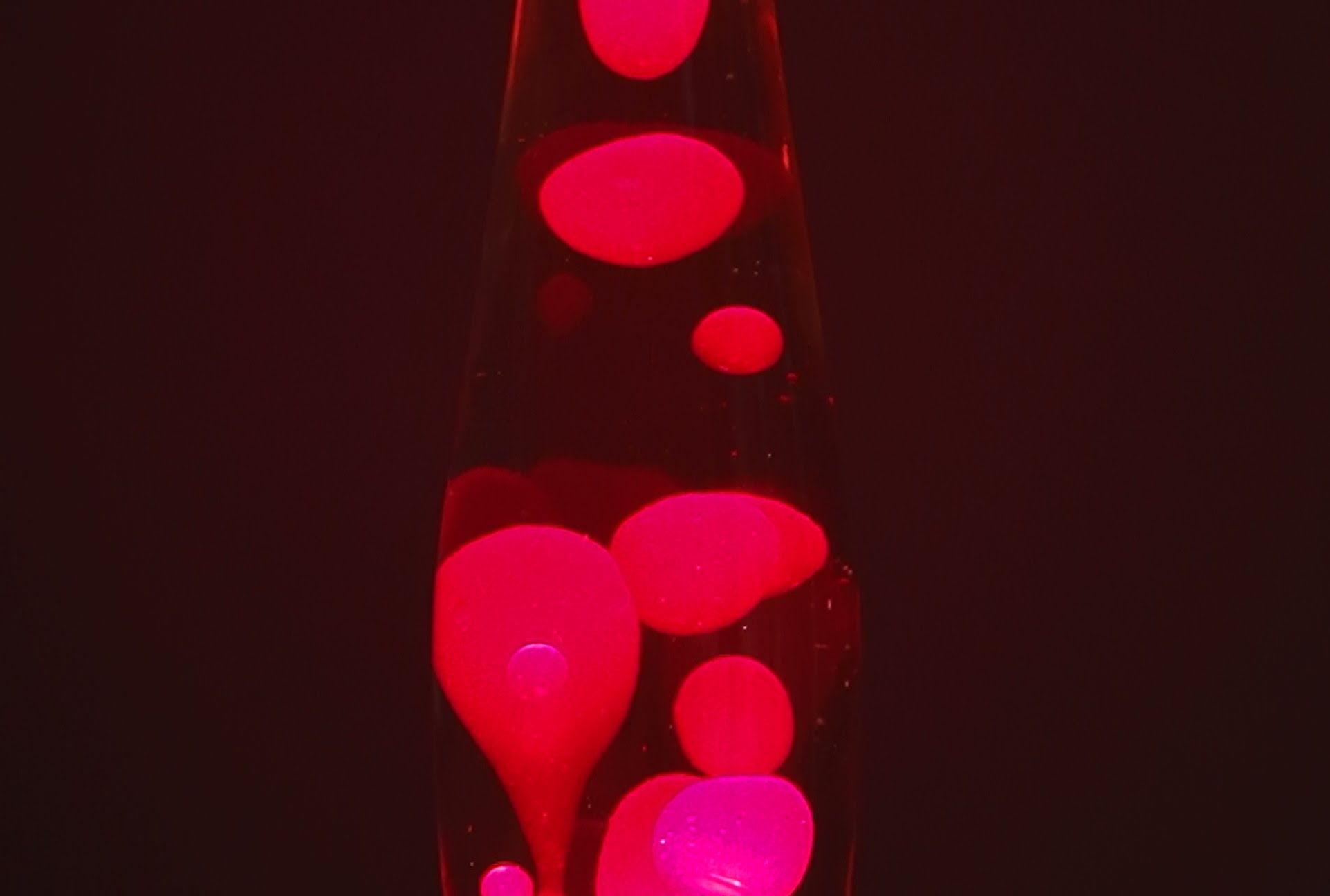 Lava Lamp Bubbles In The Mathmos Telstar Rocket With Yesterday for sizing 1923 X 1296