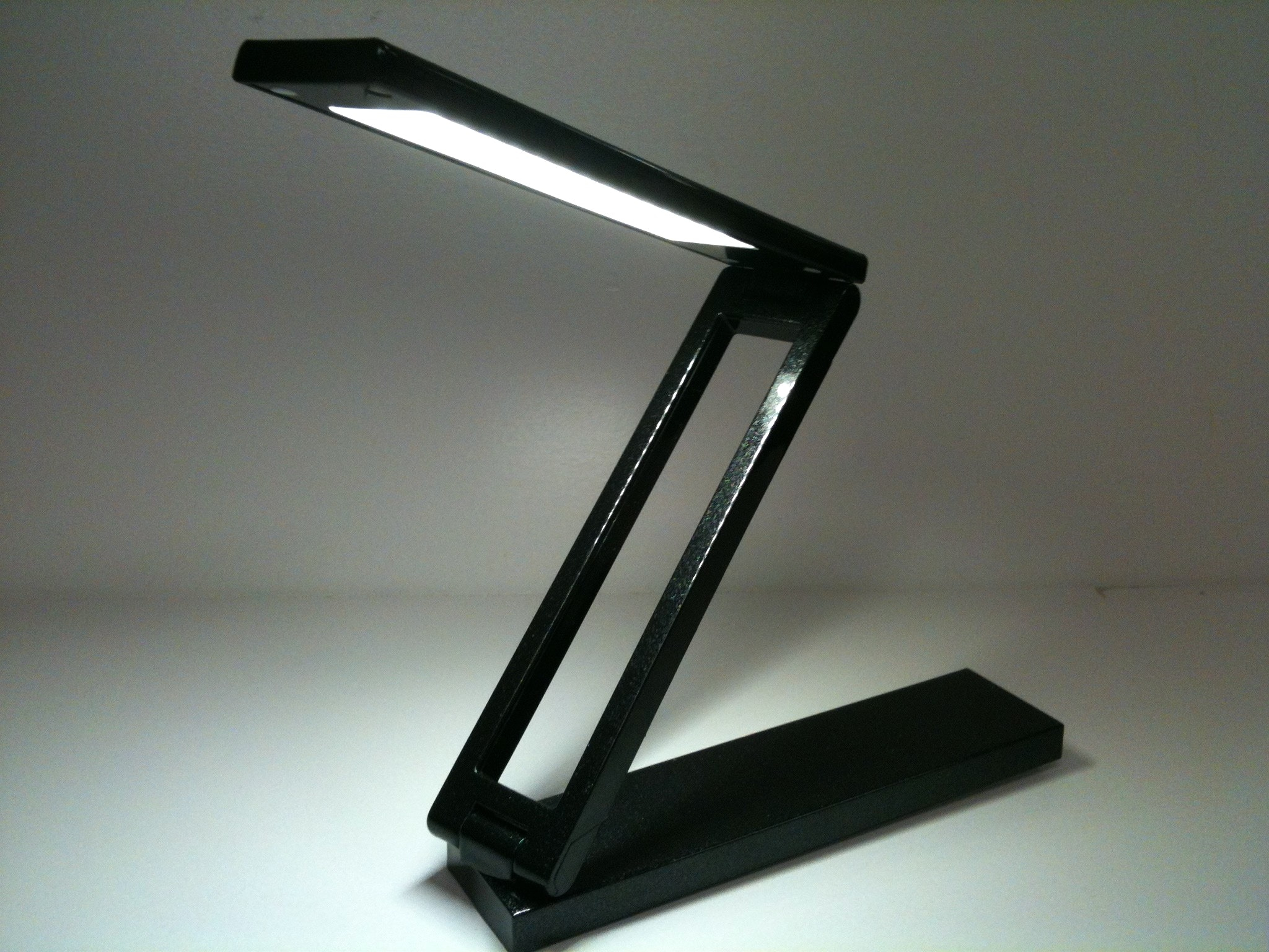 Led Desk Lamp Reviews Pixball throughout measurements 2048 X 1536