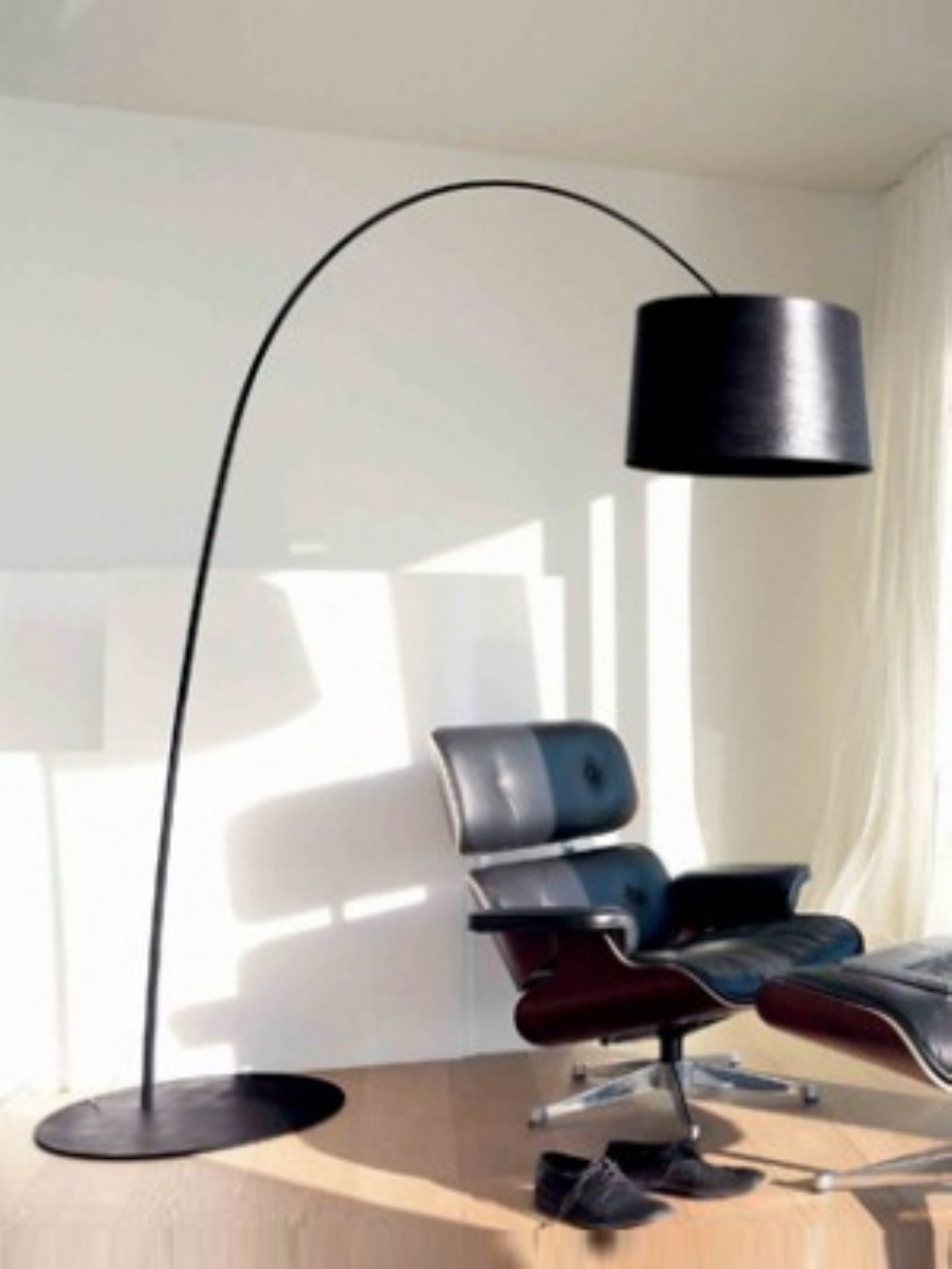 Light Large Overhanging Lamp Floor Black Curved With Shade for size 1166 X 1554