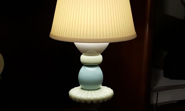 Lladro Making Everyday More Beautiful Lladro Lotus Firefly Lamp with measurements 735 X 1081