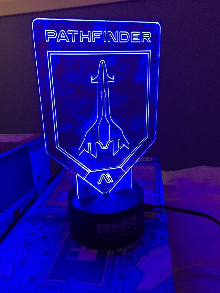 Lootcrate Exclusive Mass Effect Led Lamp The Dealers Den pertaining to proportions 768 X 1024