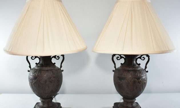 Pair Wildwood Urn Shape Table Lamps W Female Figures Cherubs throughout size 1249 X 1024