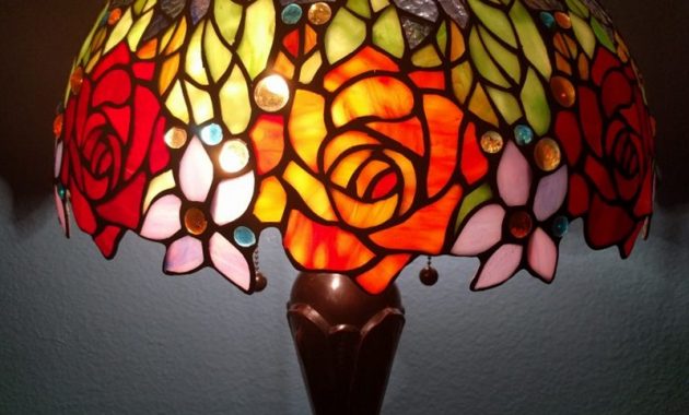 Stunning Tiffany Table Lamp Shades 19 Sl T001 2 Jpg 1429214549 in sizing 800 X 1067