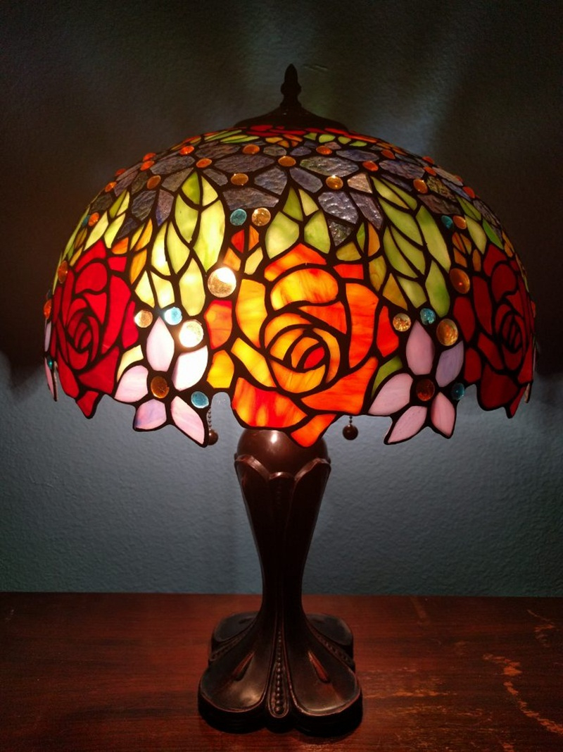 Stunning Tiffany Table Lamp Shades 19 Sl T001 2 Jpg 1429214549 in sizing 800 X 1067