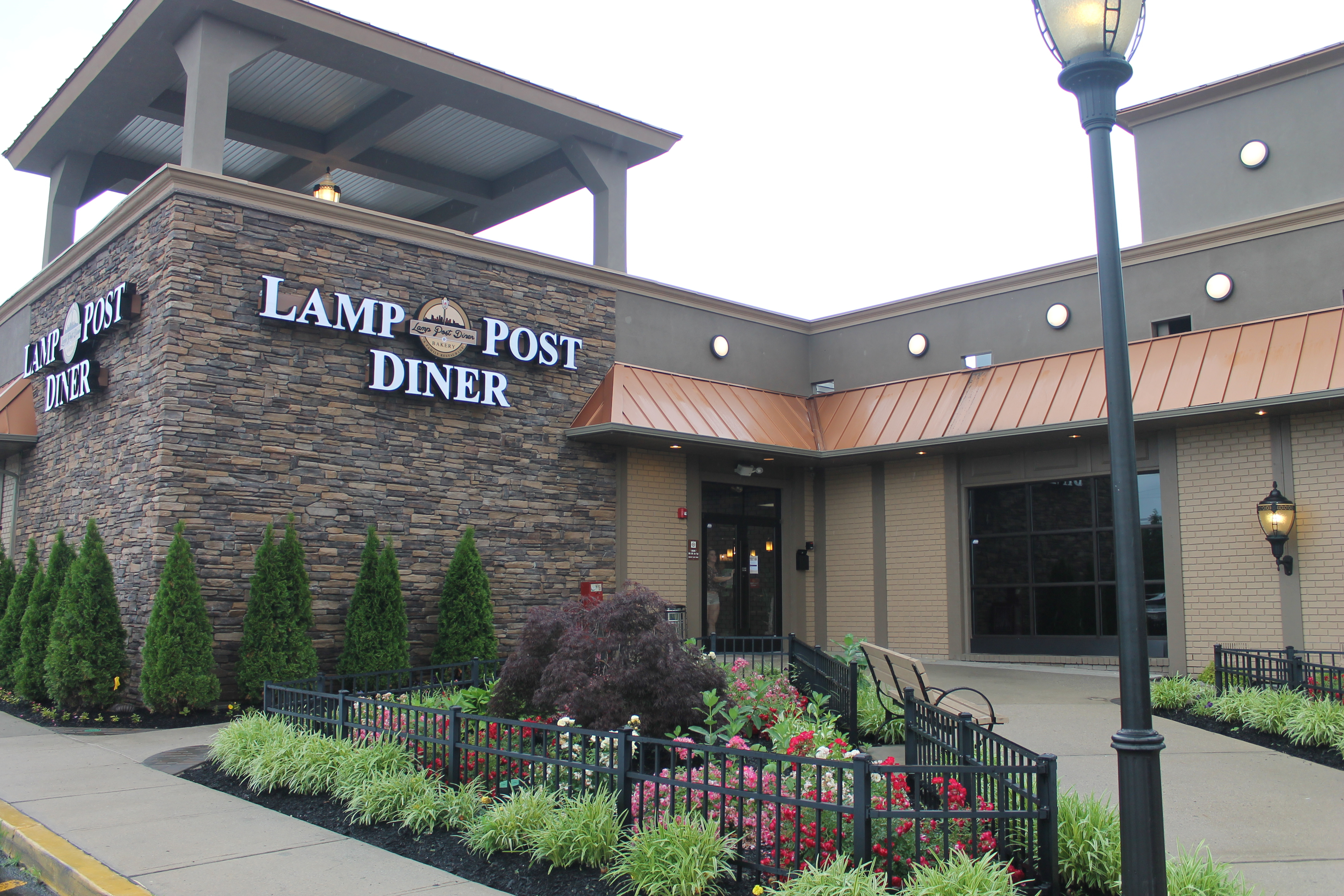 The Lamp Post Diner Fueledlolz within proportions 4272 X 2848