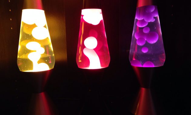 Three Sixteen Inch Lava Lamps From Left To Right Clear Liquid in measurements 3264 X 2448