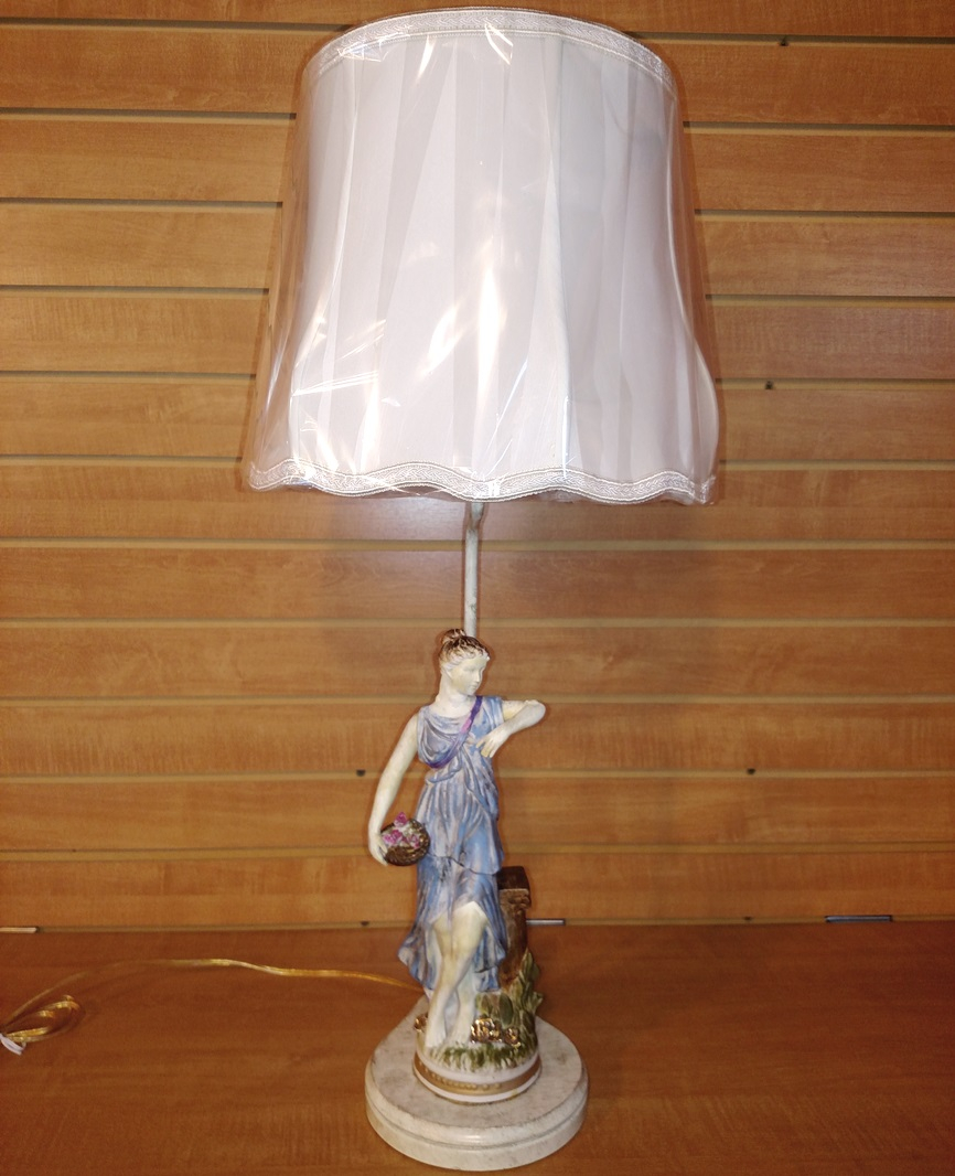 Vintage Roman Lady Figurine Lamp 27h Lamp Shade Pro for sizing 866 X 1066