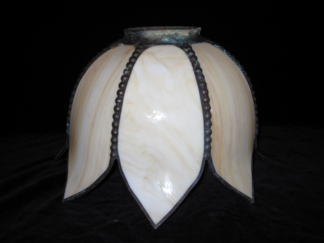 Vintage Slag Cream And Caramel Glass Arts And Crafts Tulip Lamp with regard to proportions 1067 X 800