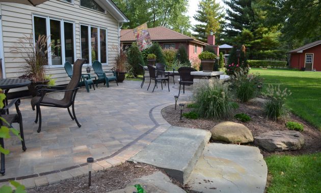 4 Reasons To Replace Wood Deck With Paver Patio Lombard in size 3696 X 2448