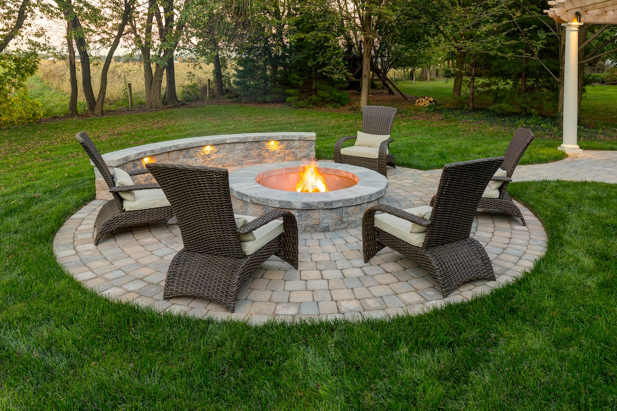 Crucial Details When Designing And Building A Fire Pit intended for proportions 1200 X 800