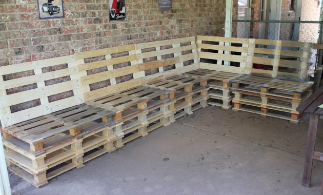 Diy Outdoor Patio Furniture From Pallets for proportions 1600 X 1067