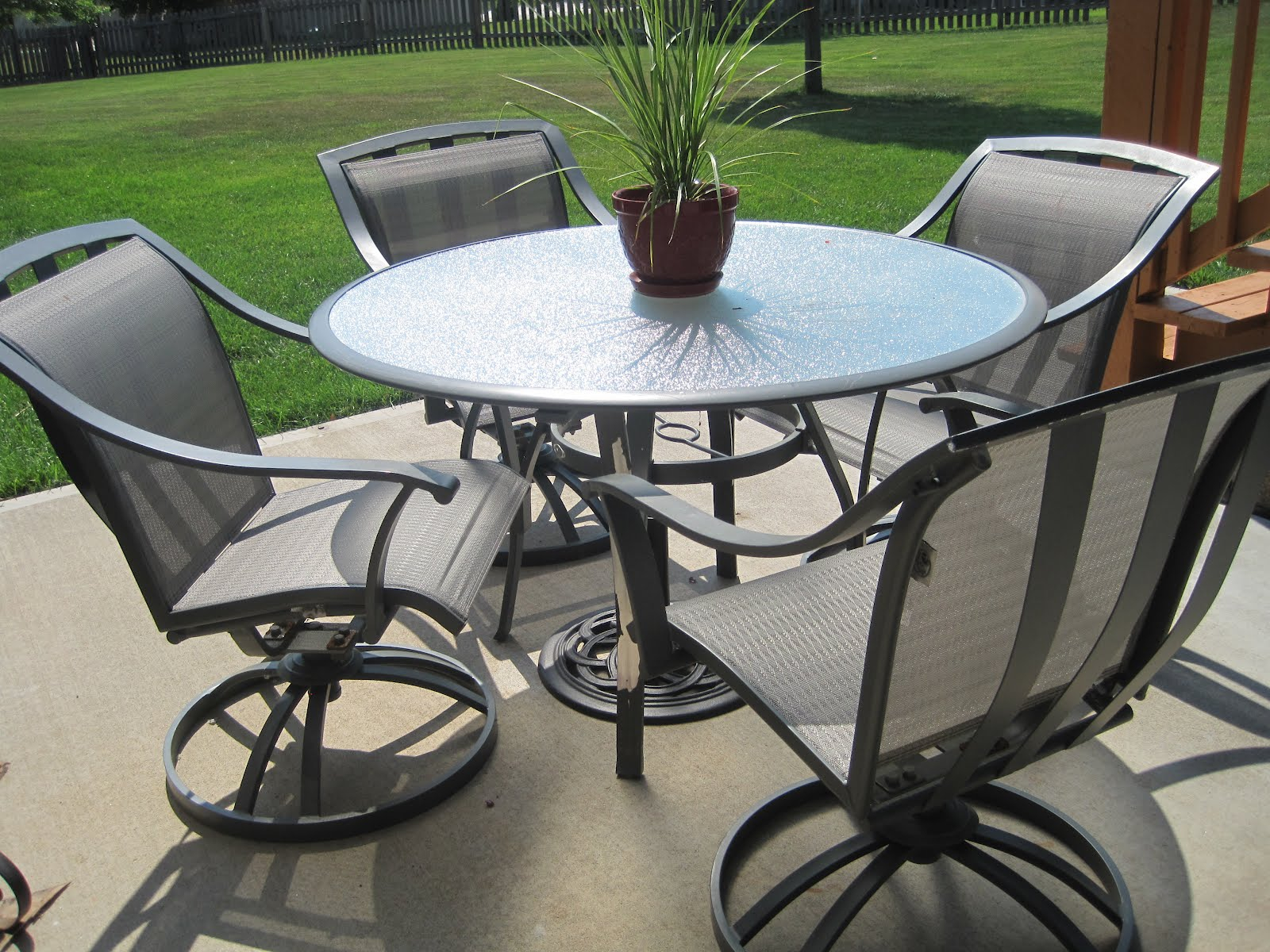 Furniture Patio Lawn Round Hampton Bay Outdoor Winston for size 1600 X 1200