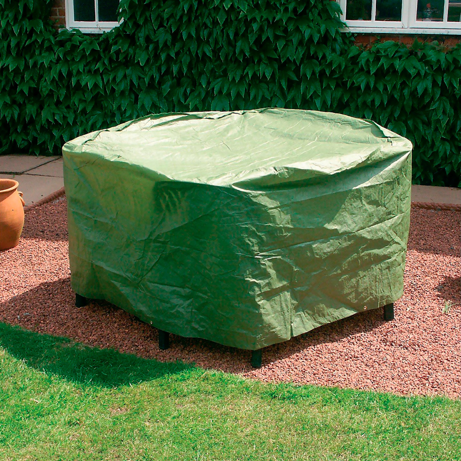 Kingfisher Outdoor Furniture Cover Round in sizing 1486 X 1486
