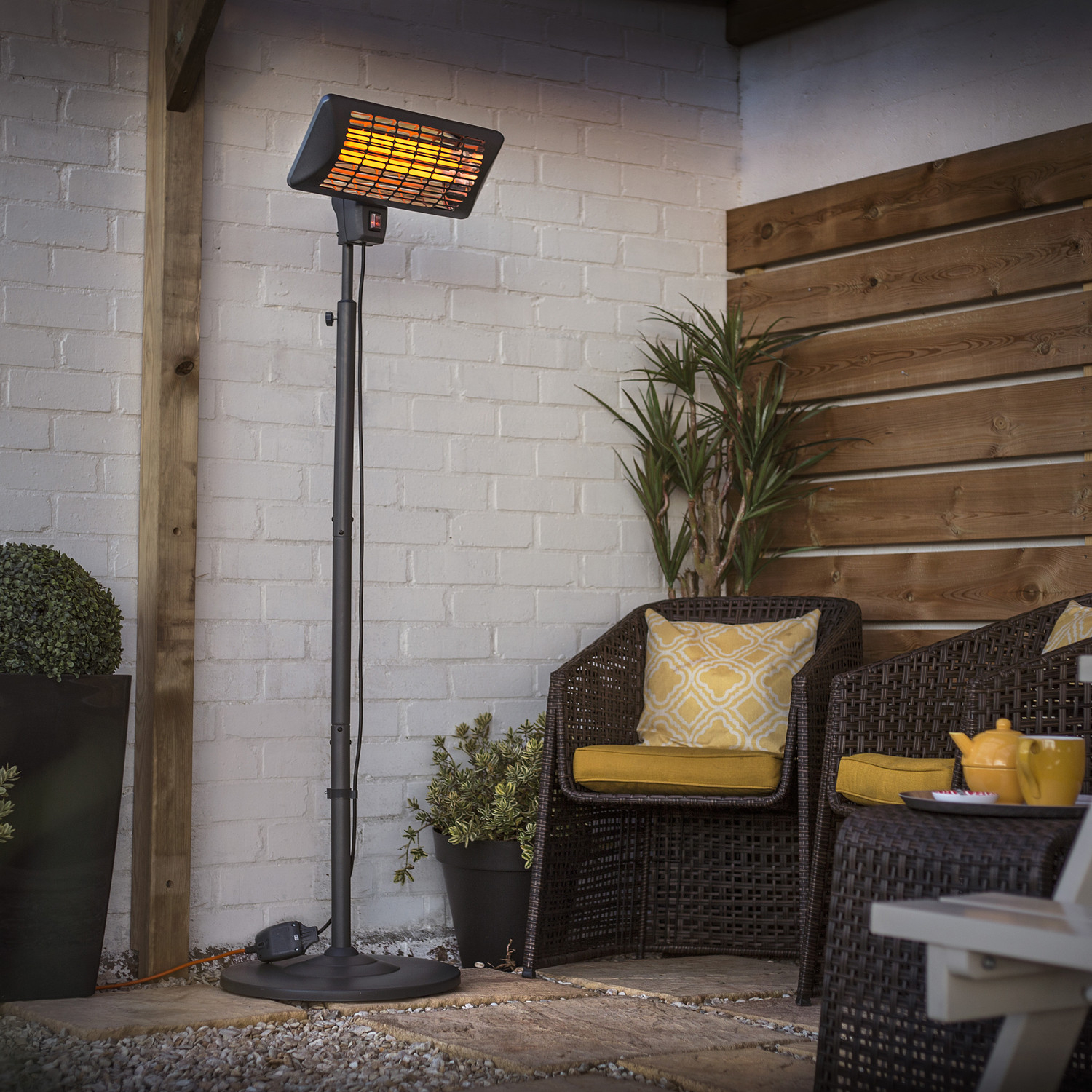 La Hacienda Standing Quartz Patio Heater in size 1500 X 1500