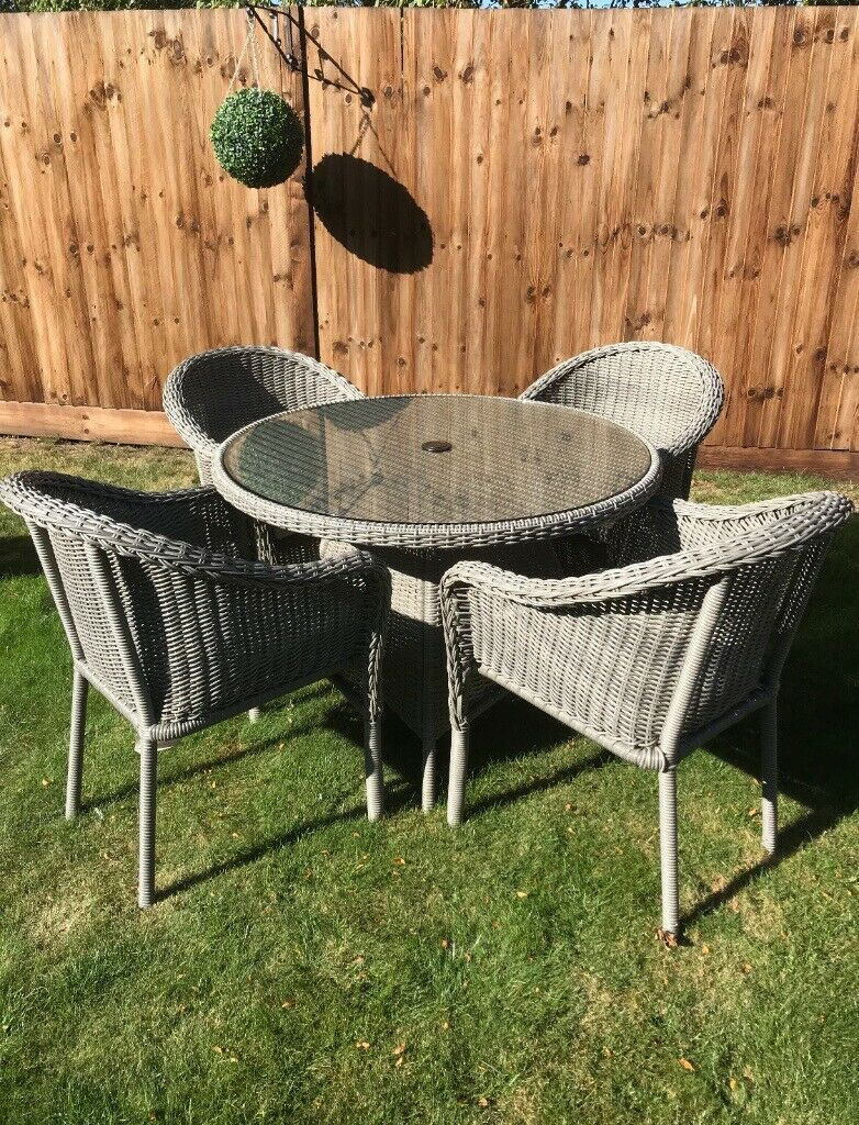 Marks And Spencer Garden Table And 4 Chairs As New With Cushions And Table Cover In Dartford Kent Gumtree in measurements 782 X 1024