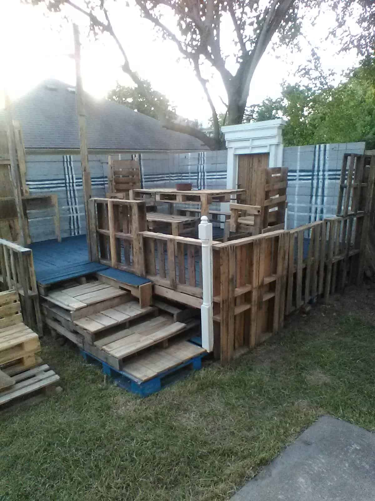 Pallet Decks Pallet Terraces Patios 1001 Pallets throughout size 1200 X 1600