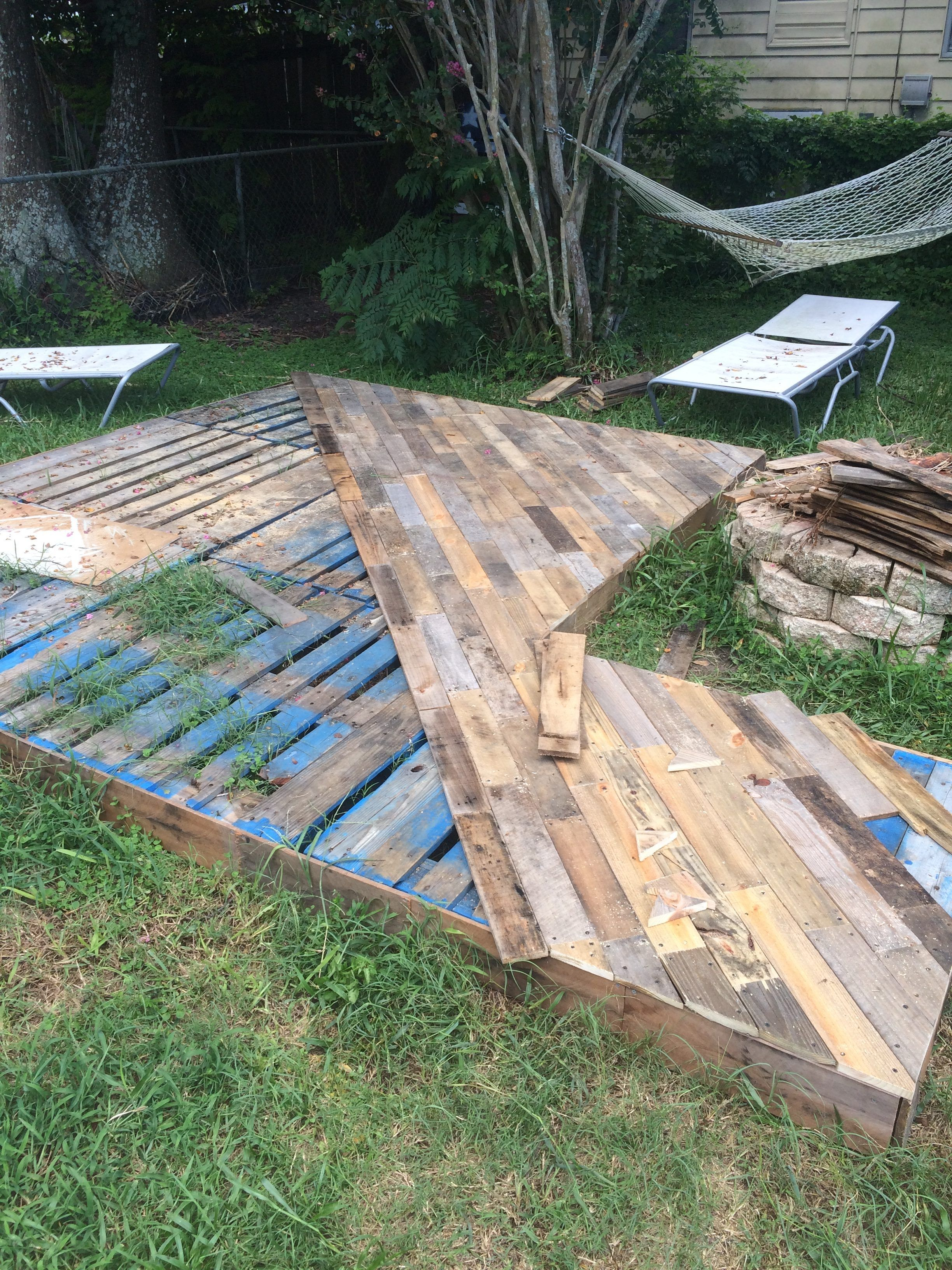 Patio Deck Out Of 25 Wooden Pallets Diy Patio Pallet for measurements 2448 X 3264