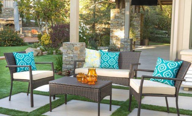 Top Ouality Outdoor 4 Piece Wicker Chat Set With Cushions in measurements 1000 X 1000