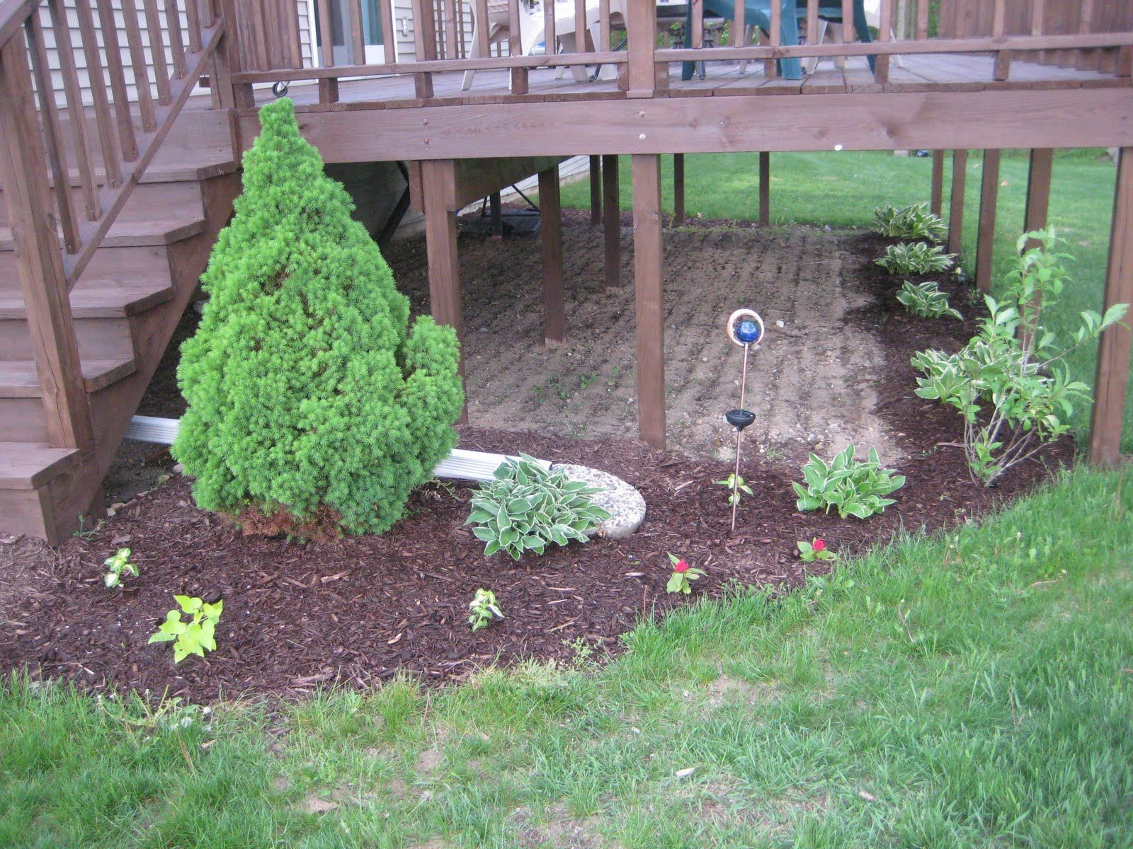 Under Deck Landscaping Ideas Under Deck Landscaping Deck pertaining to proportions 1600 X 1200