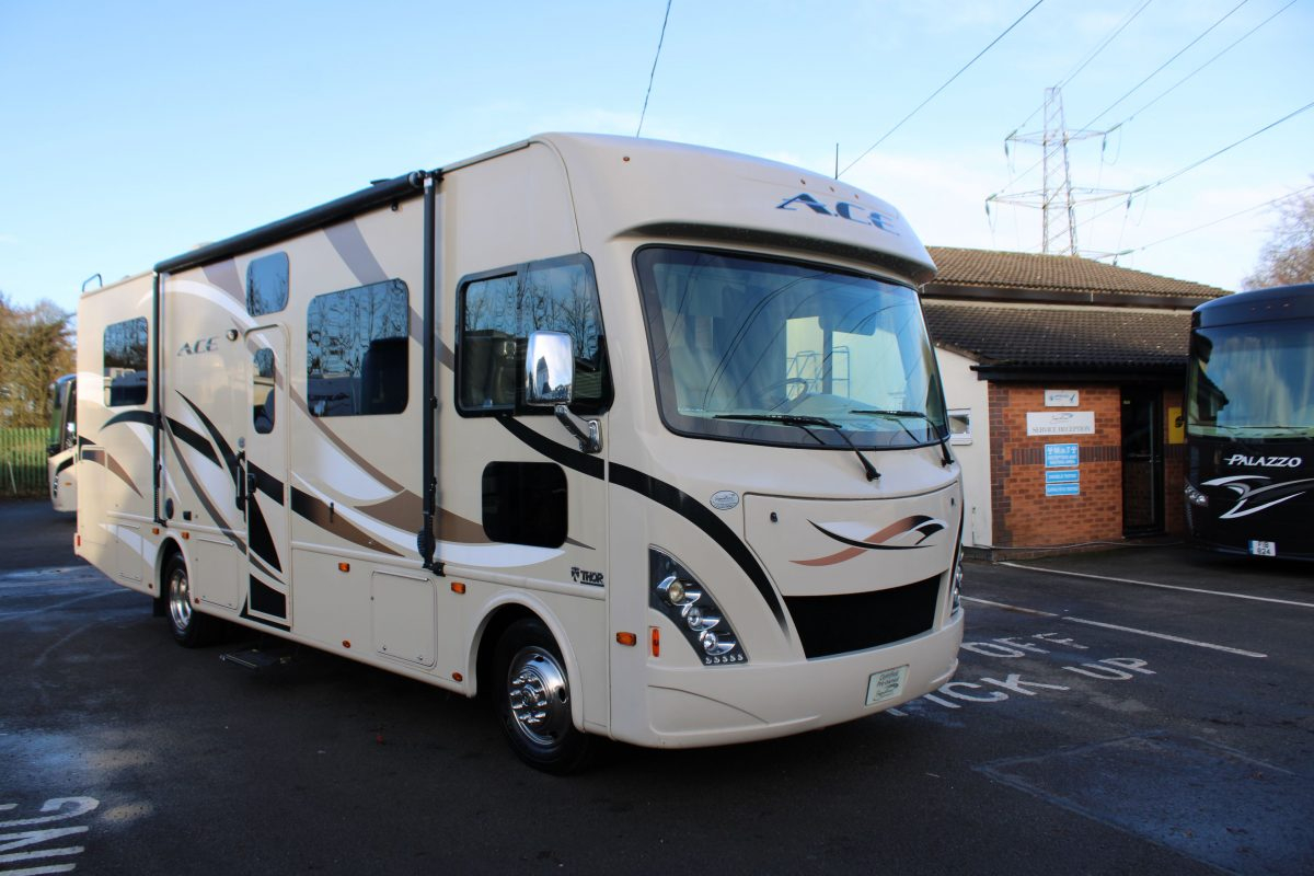 2017 Thor Ace 292 Signature Motorhomes inside dimensions 3984 X 2656