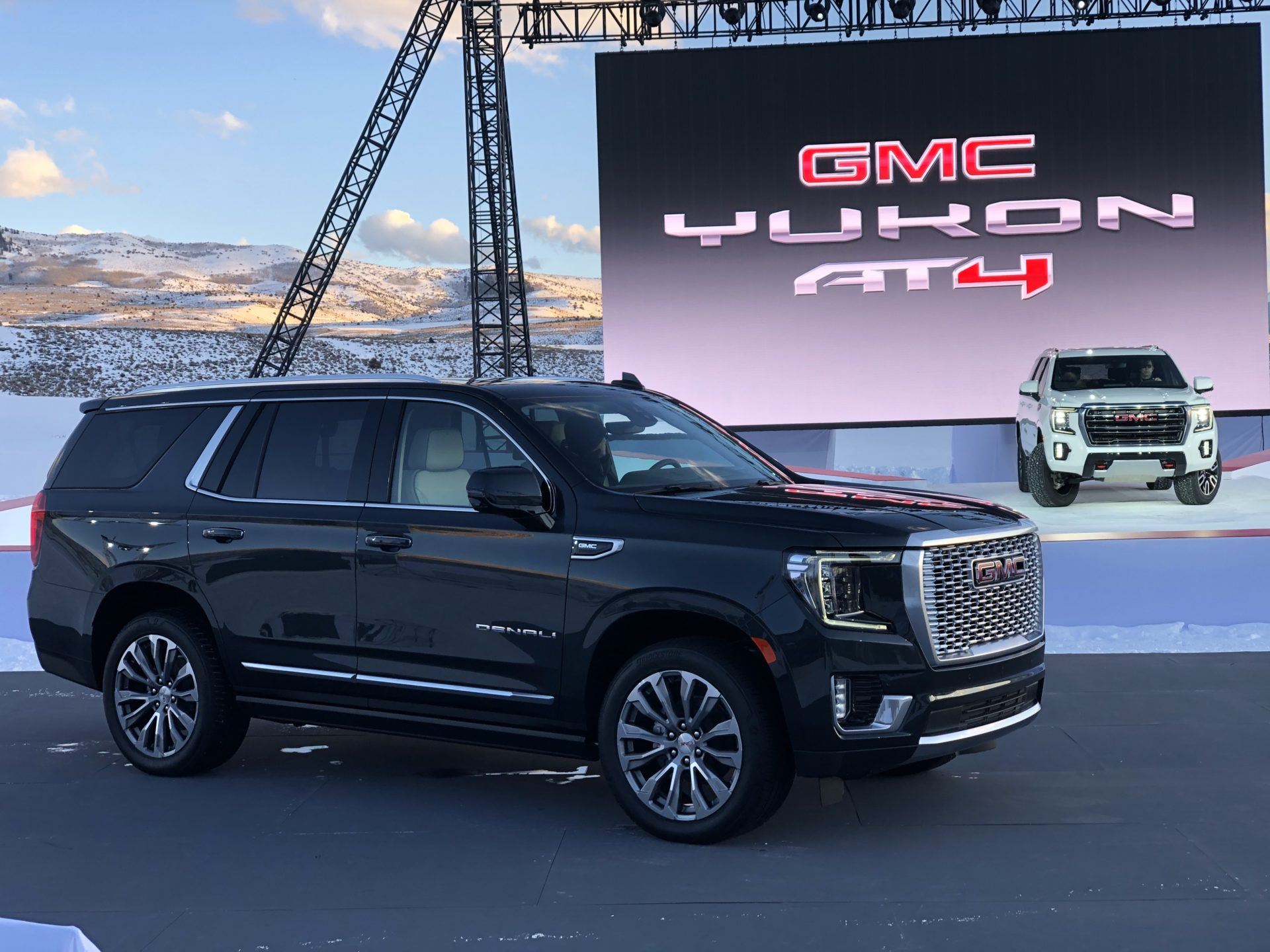 2021 Gmc Yukon And Gmc Yukon Xl Bigger And Better Motor with measurements 1920 X 1440