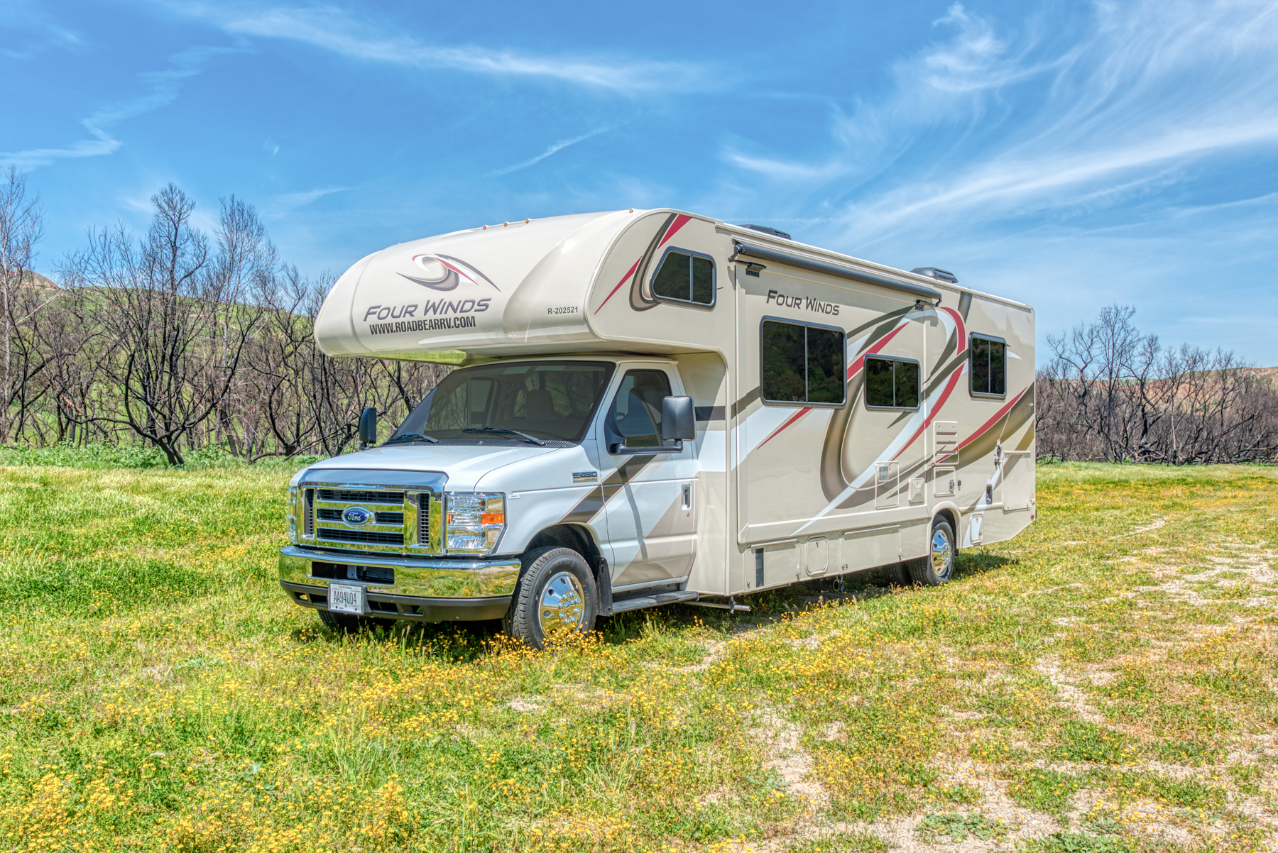 28 30 Ft Class C Motorhome With Slide Out Motorhome Rental inside size 1800 X 1202