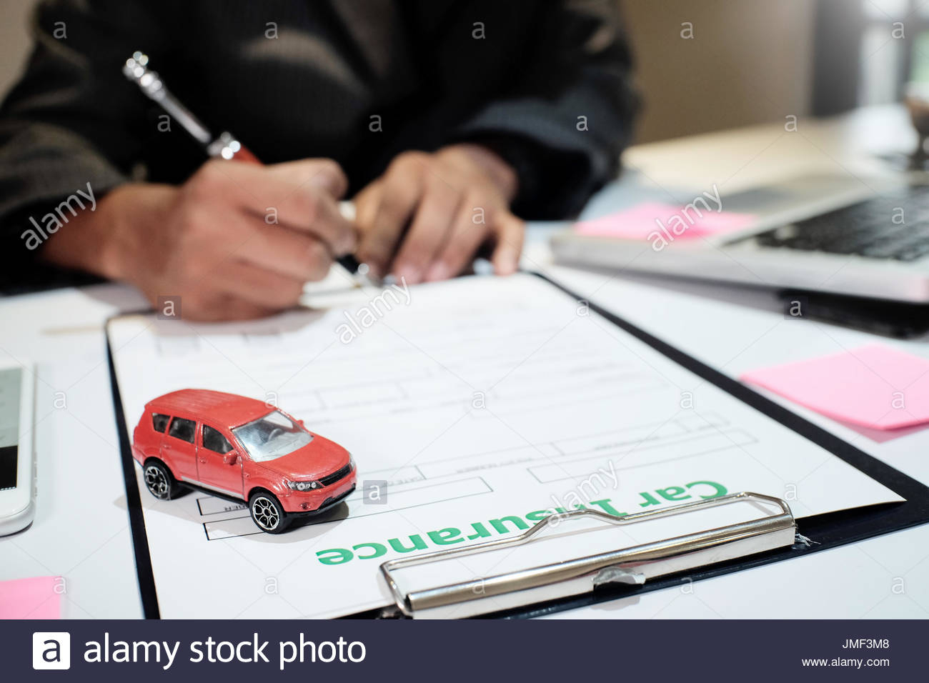 A Man Insurance Broker Offer Protect Your Car Insurance throughout measurements 1300 X 956