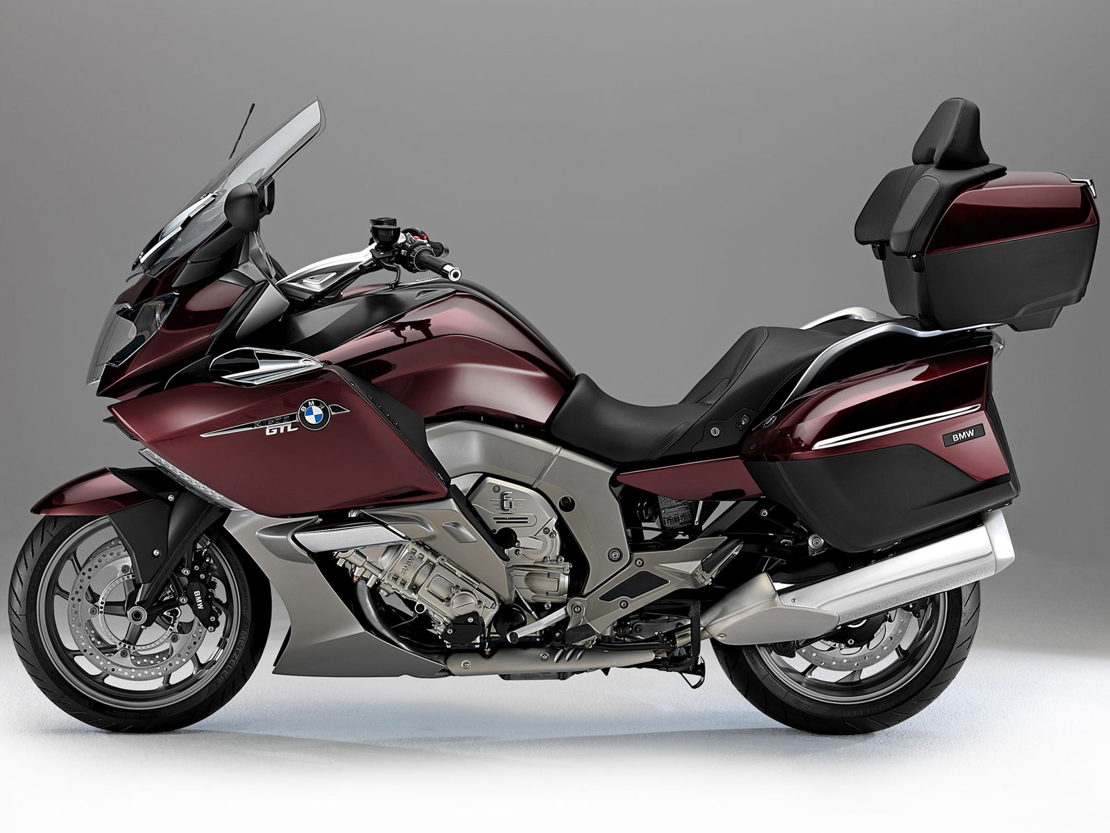 Bmw Cars Motorcycles Scooters Pictures Specs Insurance throughout size 1600 X 1200