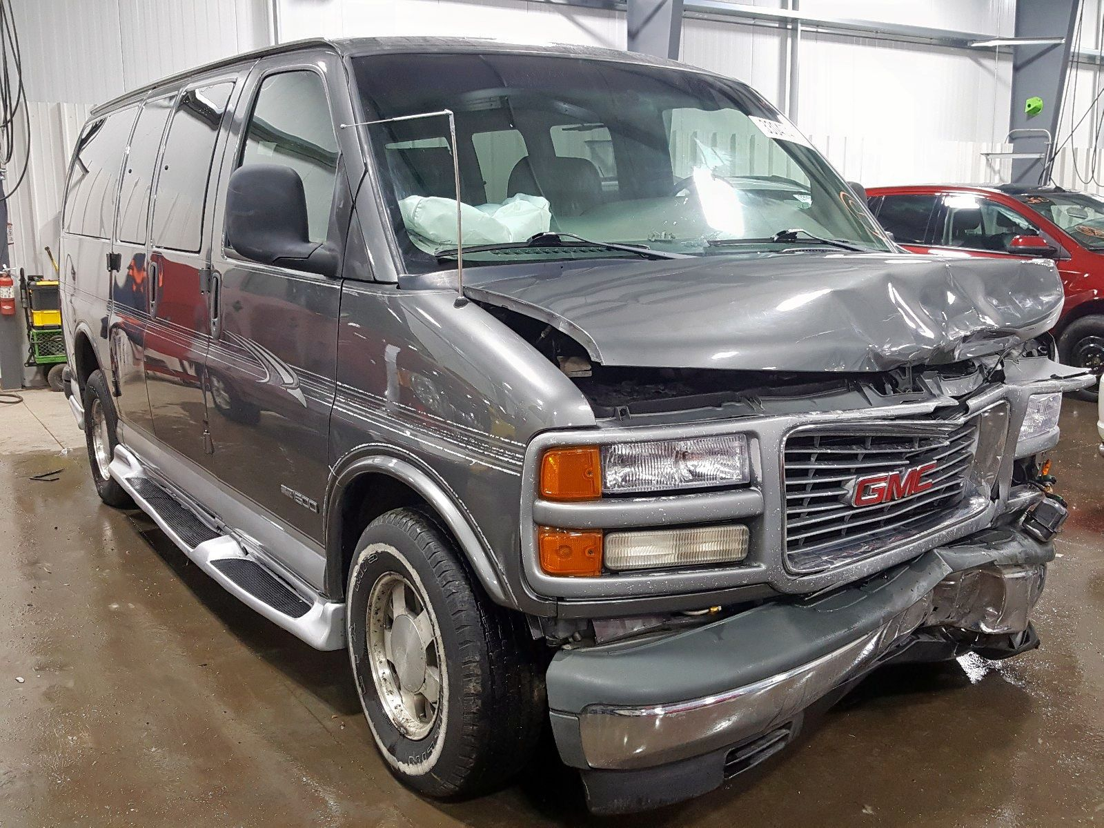 Buying A Damaged Or Repo Rv From Salvage Rv Auctions Auto for dimensions 1600 X 1200