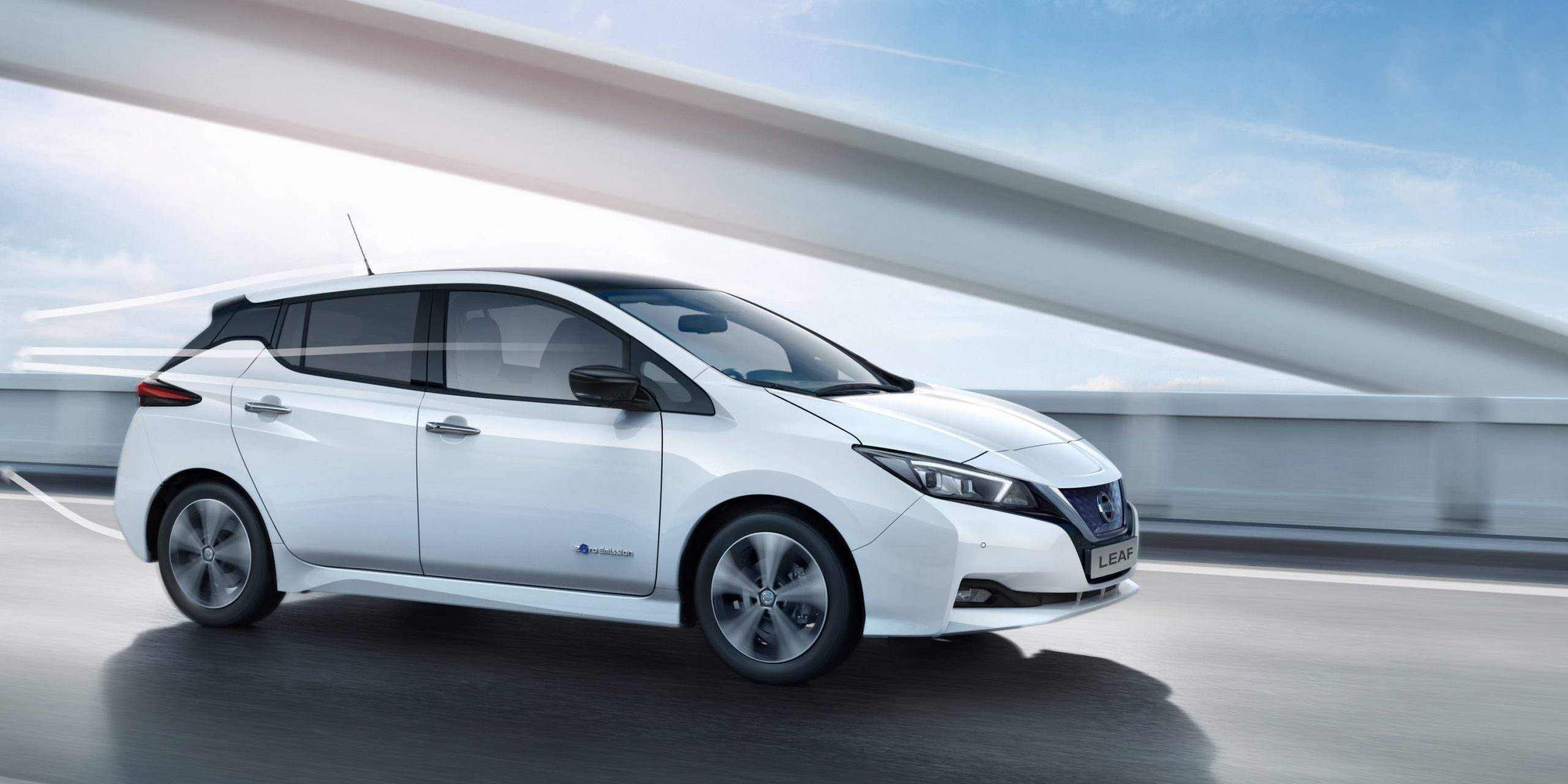 Design Nissan Leaf Electric Car Hatchback for measurements 3000 X 1500