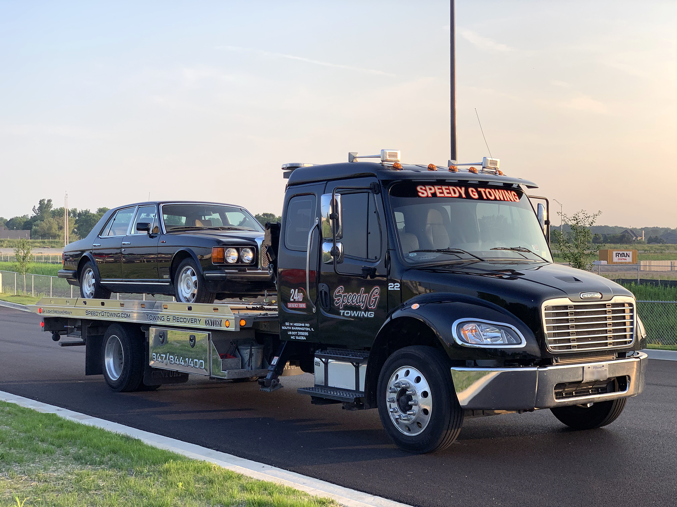 Elgin Il Towing Near You From 65 247 Towing Service Tow for dimensions 2160 X 1620