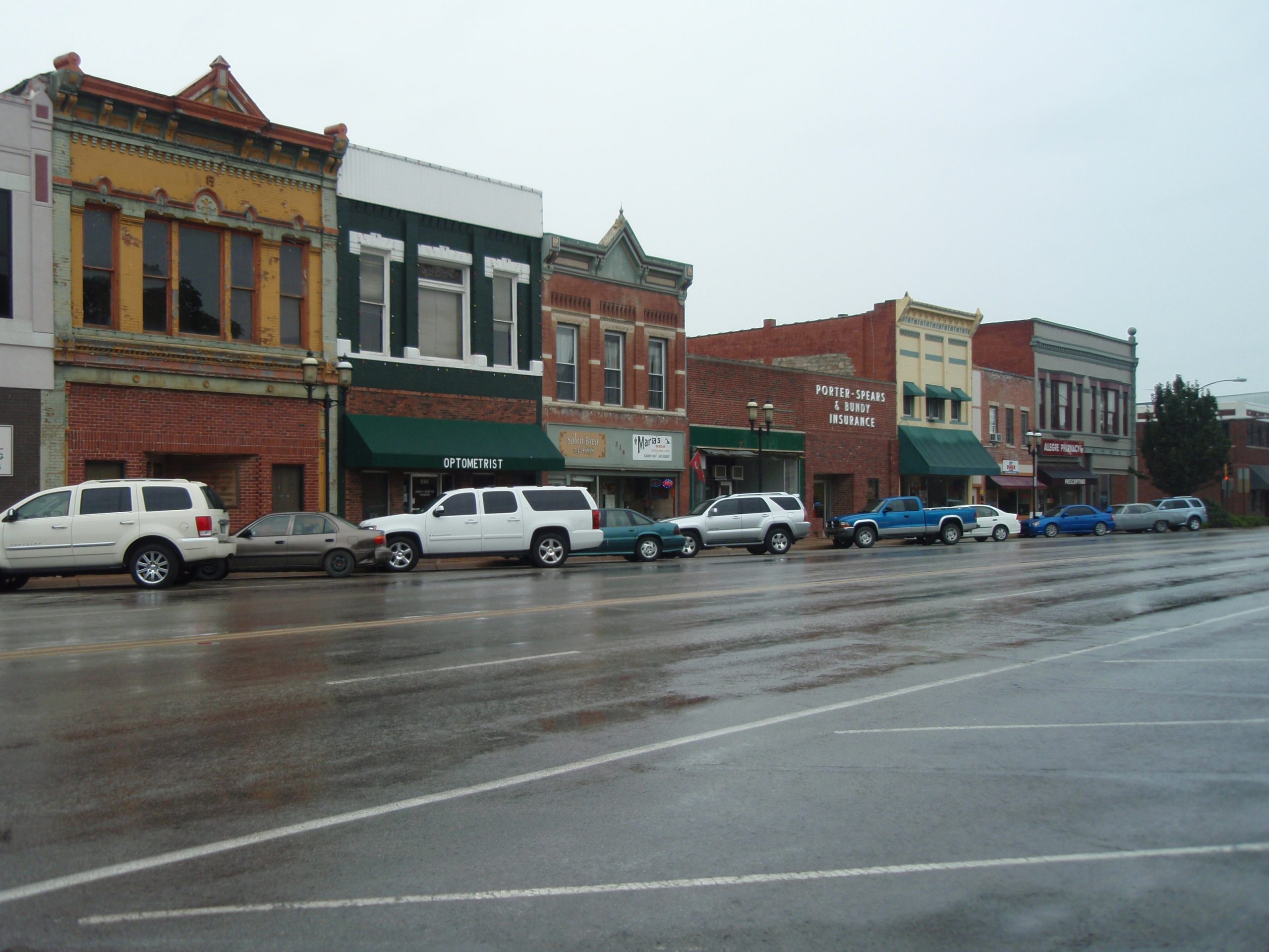 Fileottawa Kansas Downtown 2009 Wikimedia Commons in size 3264 X 2448