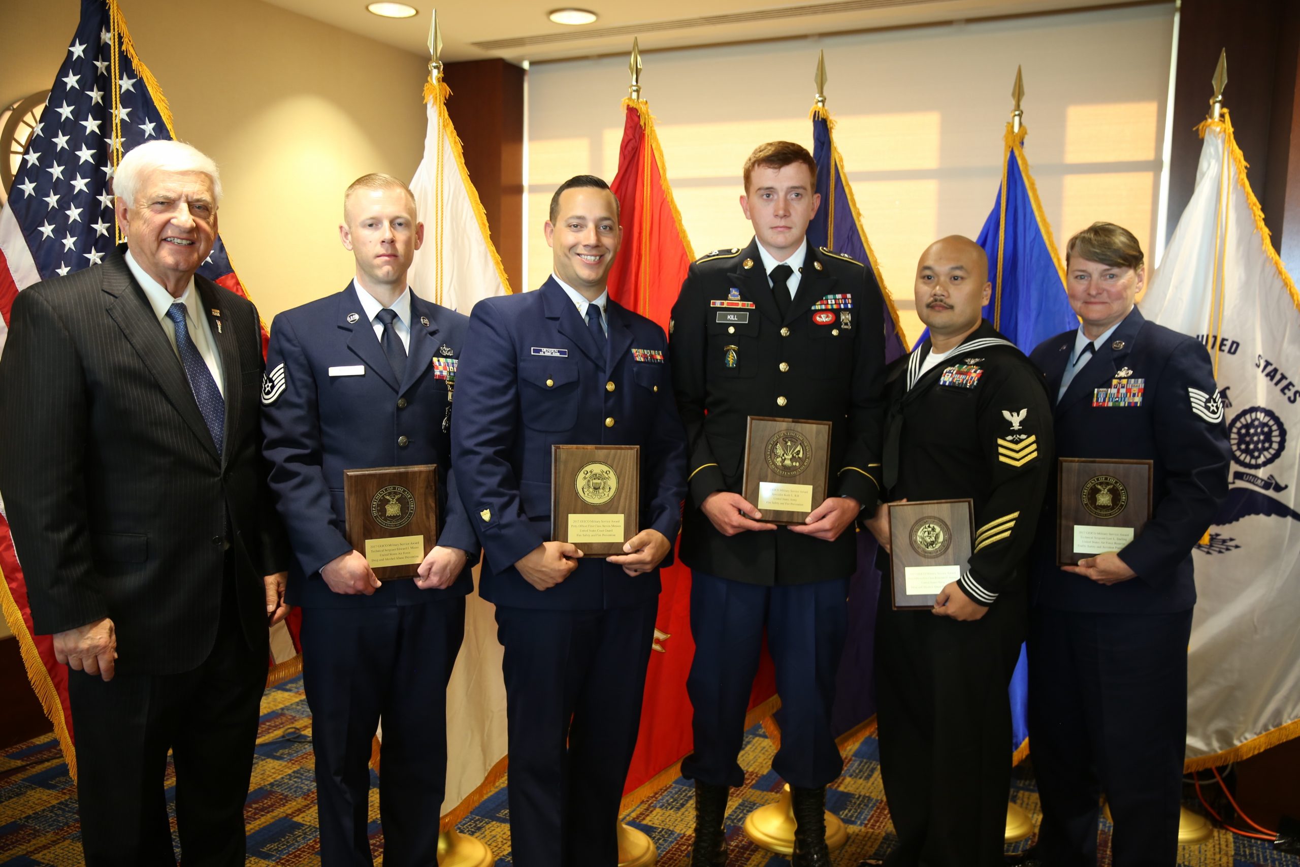 Geico Recognizes Outstanding Us Service Members With pertaining to sizing 3840 X 2560
