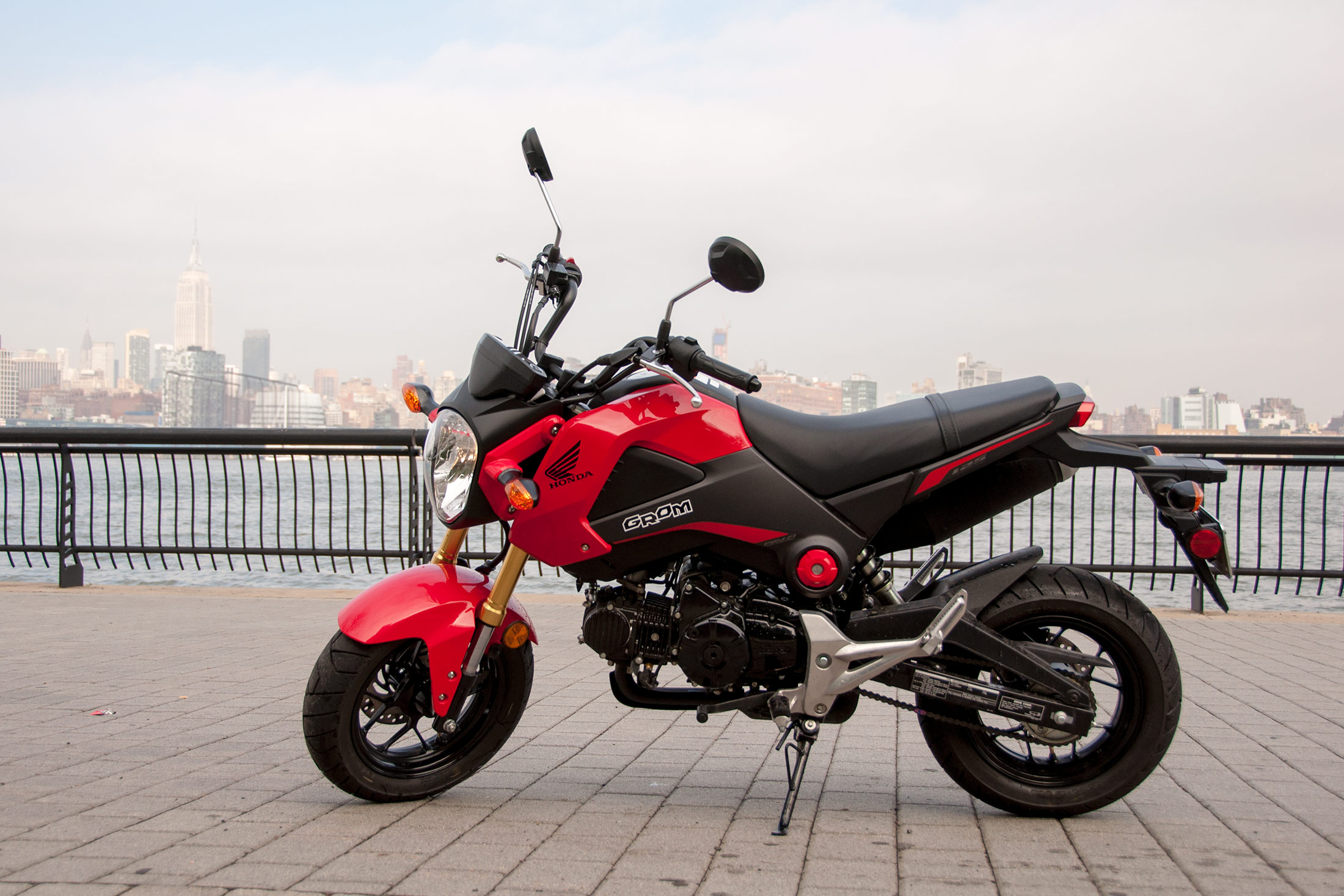 Honda Grom Review Big Thrills Tiny Motorcycle Bloomberg intended for size 2200 X 1467