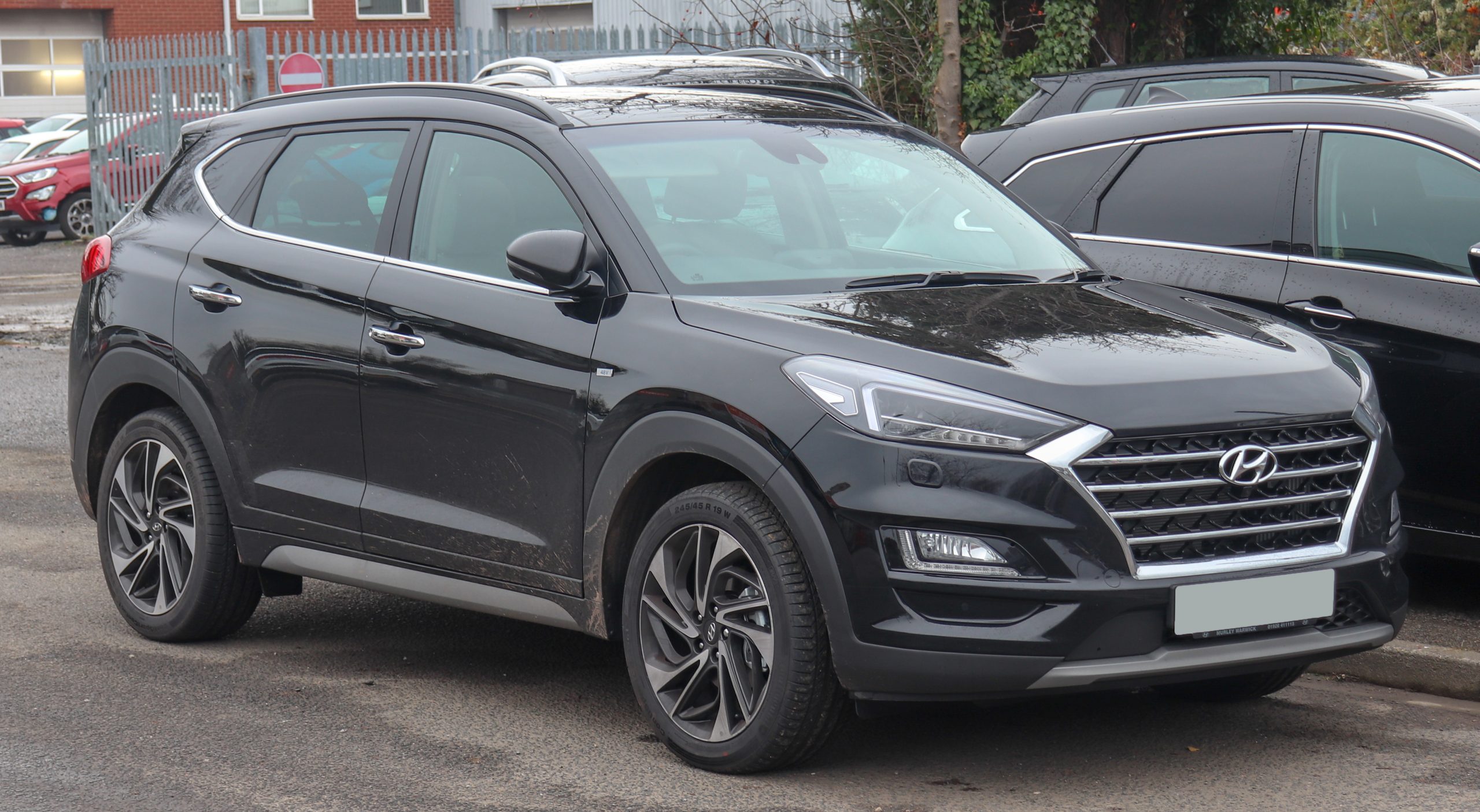 Hyundai Tucson Wikipedia for sizing 4508 X 2474