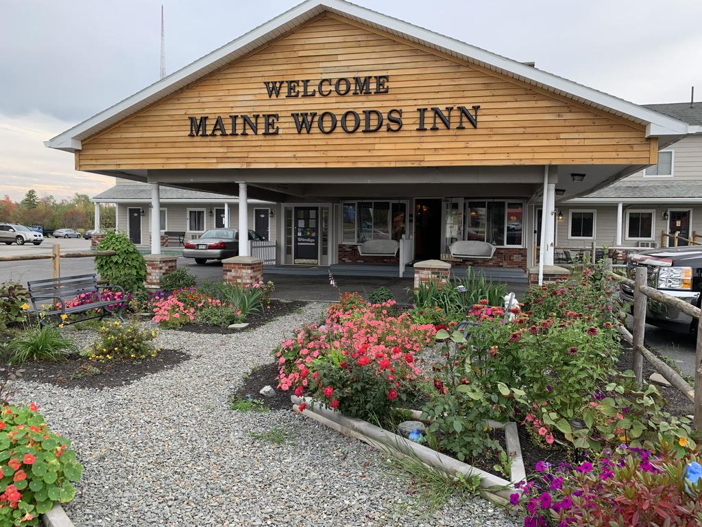 Maine Woods Inn Bangor Me Booking with proportions 1024 X 768