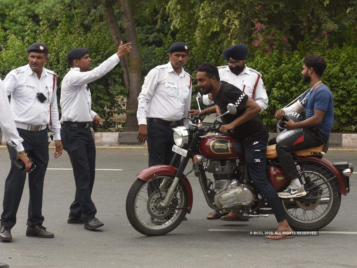 Man Sets Motorcycle On Fire After Being Issued Rs 16000 for sizing 1200 X 900