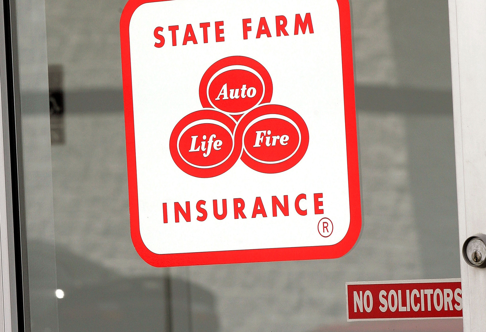 State Farm To Displace 4200 Workers Exit 11 Locations within sizing 2000 X 1366