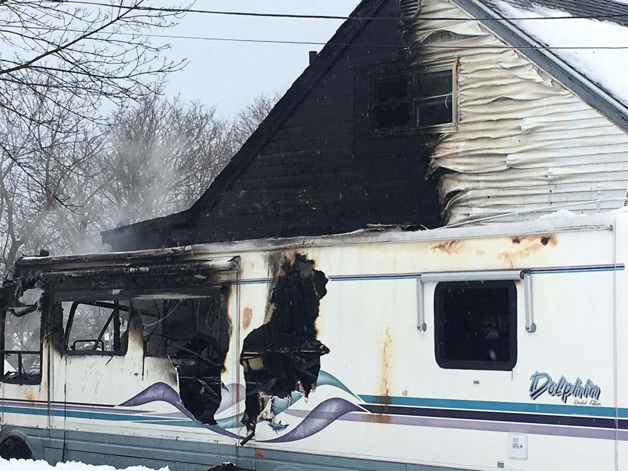 Step Sister Lit My Dads House And Rv On Fire House Is inside proportions 1280 X 960