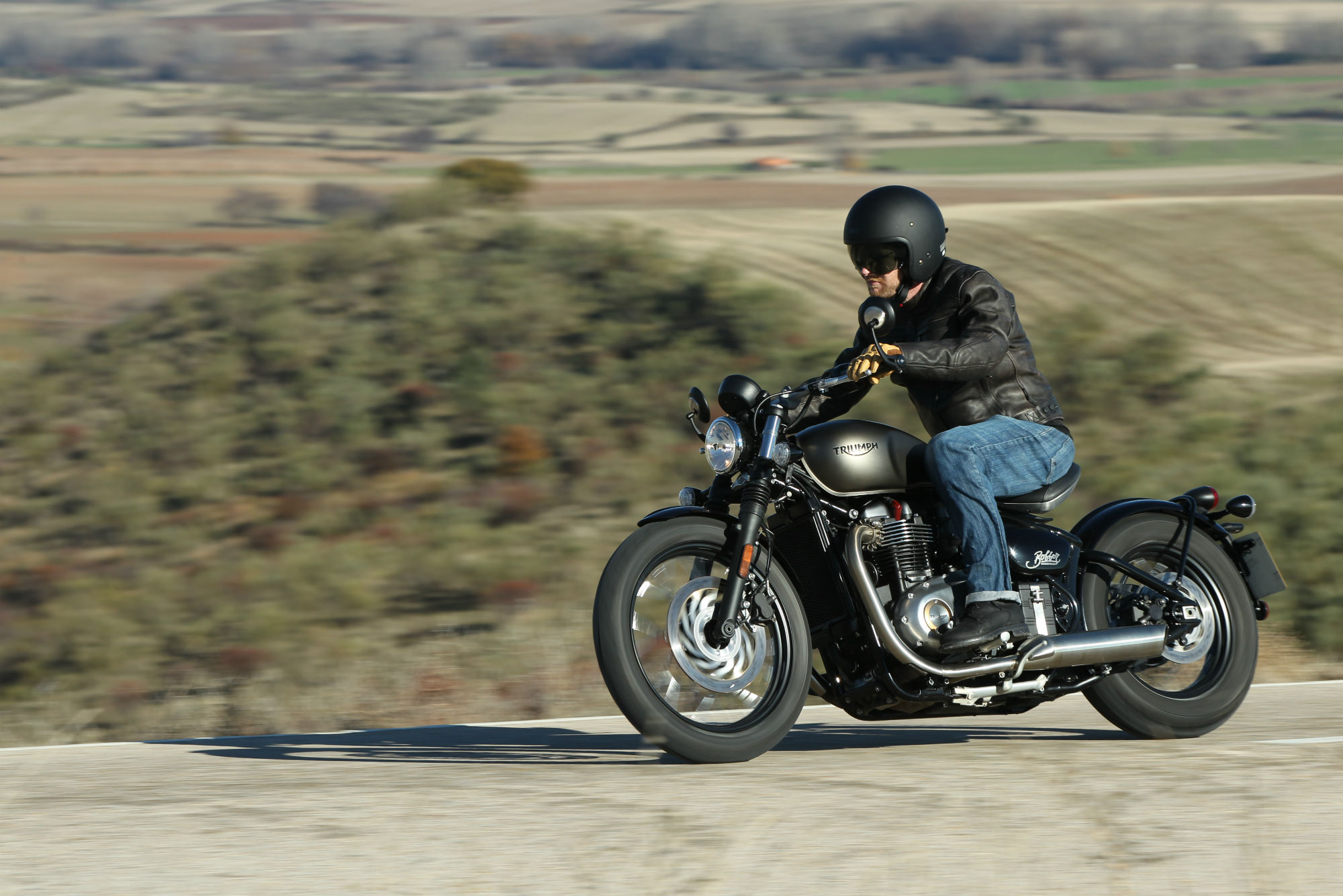 Triumph Launches Bike Insurance For Uk Owners Visordown in measurements 2000 X 1334